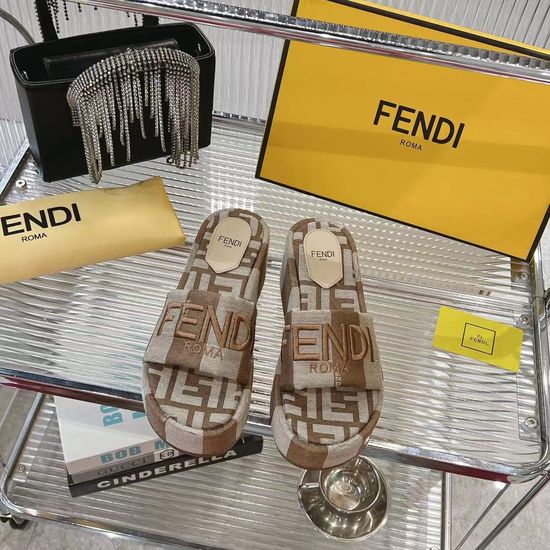 Fendi Casual Slip On Mules Premium Woven Upper Non Slip Sole