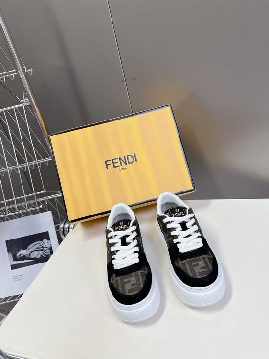 Fendi Stitched Splicing Thick Sole Height Boosting Sneakers