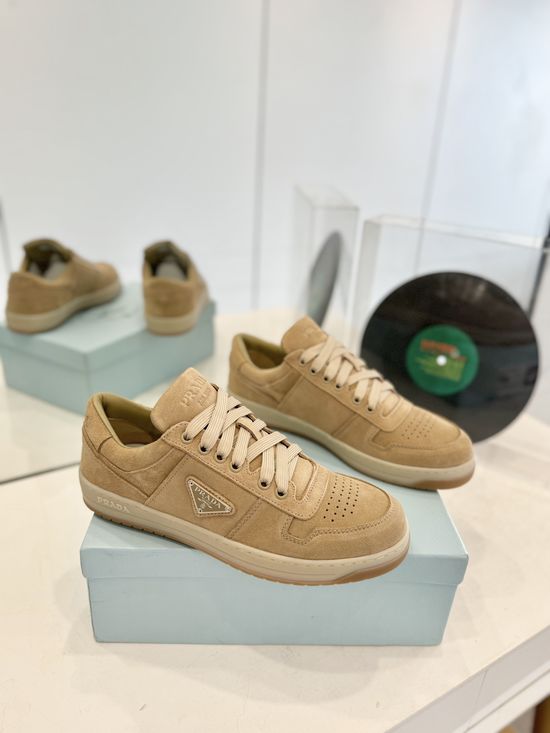 Prada High Quality Minimalist Sporty Leather Comfort Sneakers