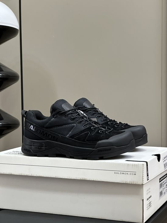 Maison Margiela Outdoor Hiking Non Slip Couple Style Trekking Shoes