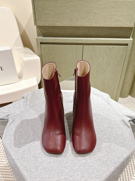 Loewe Round Toe Kitten Heel Ankle Boots with Leather Upper