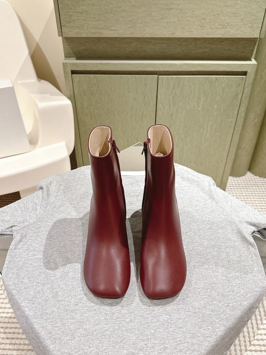 Loewe Round Toe Kitten Heel Ankle Boots with Leather Upper