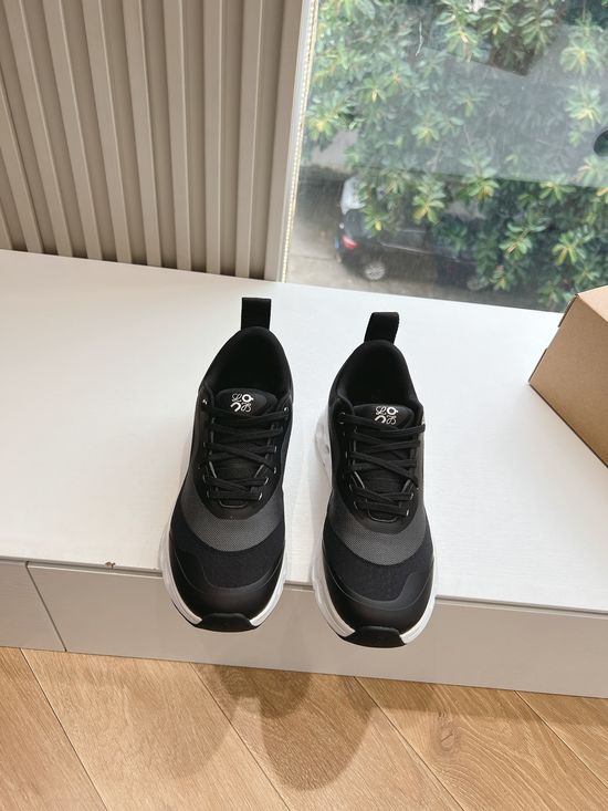 Loewe Lightweight Soft Knit Casual Comfortable Sneakers