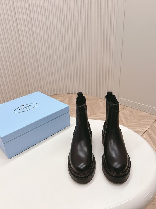 Prada Retro Platform Combat Boots Premium Leather Upper