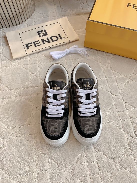 Fendi Cowhide Suede Thick Sole Casual Comfortable Sneakers