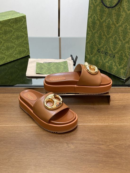 Gucci Nautical Chain Rubber Sole Leather Slide Sandals