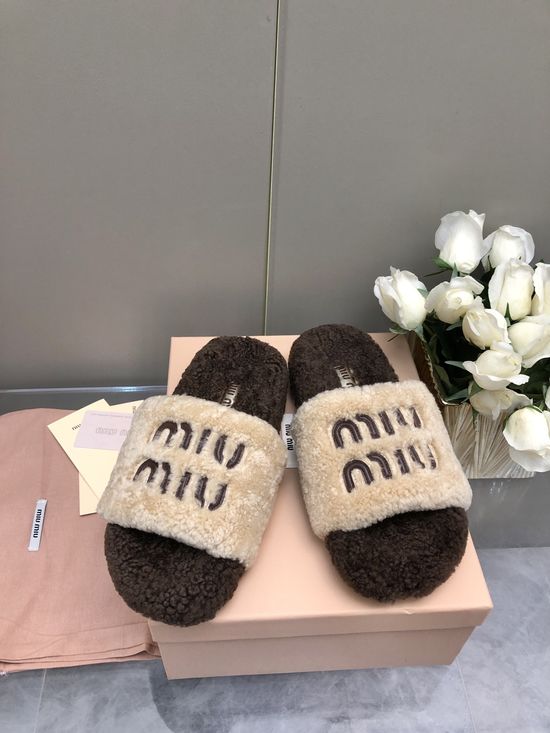 Miu Miu Embroidered Wool Slippers Non-slip Soft Comfortable Home Shoes