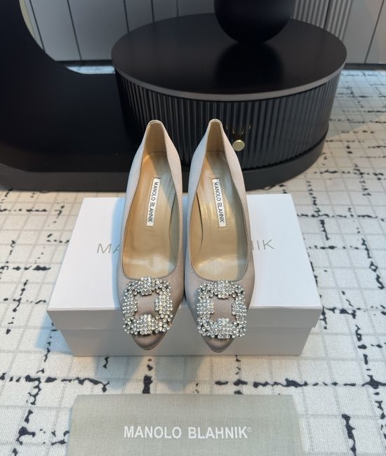 Manolo Blahnik MB Elegant Silk High Heels with Crystal Buckle for Formal Occasions