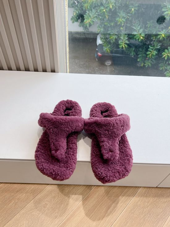 Loewe Faux Fur Lined Mary Jane Mules Round Toe Carved Slippers