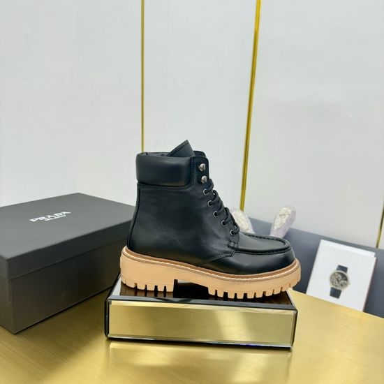 Prada Premium Comfortable Leather Slip-on Casual Loafers