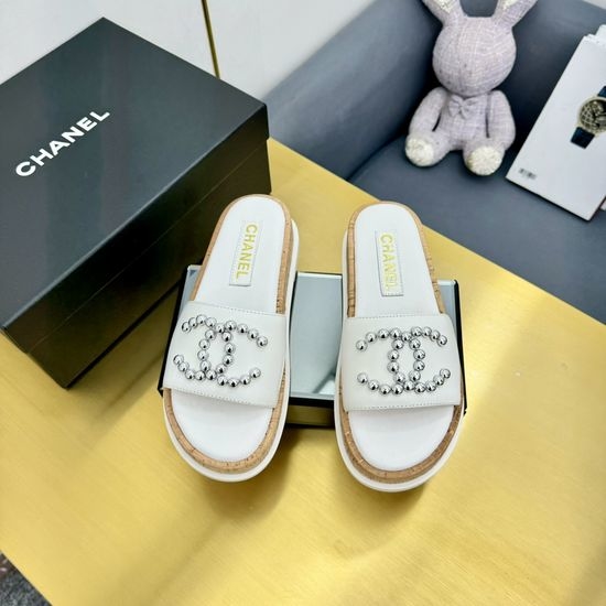 Chanel Sheepskin Upper Flat Slippers With Rubber Sole