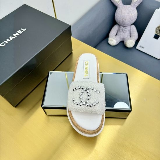 Chanel Sheepskin Upper Flat Slippers With Rubber Sole