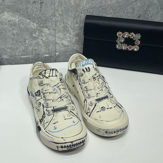 Balenciaga Vintage Distressed Graffiti Canvas Casual Shoes