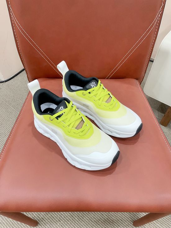 Loewe Comfortable Breathable Non-slip Running Shoes
