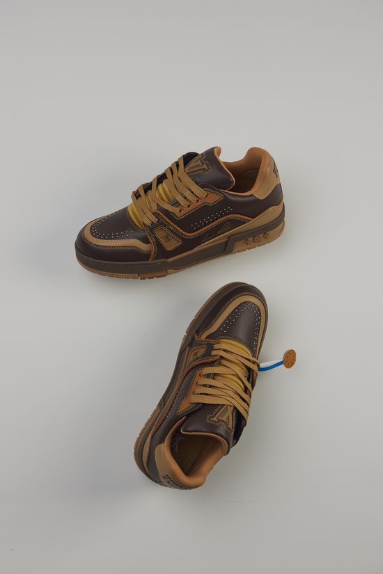 Louis Vuitton Woven Rivet Casual Sneakers with Premium Craftsmanship