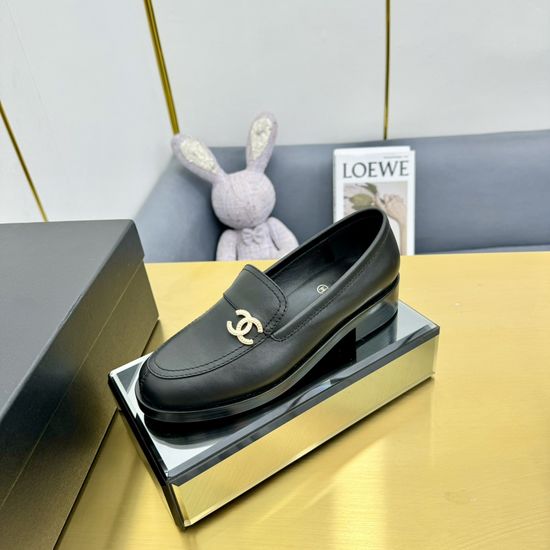 Chanel Elegant Thick Sole Chunky Heel Comfortable Casual Loafers