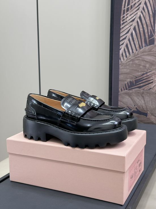 Miu Miu Cowhide Thick Sole Height Increasing Comfortable Loafers