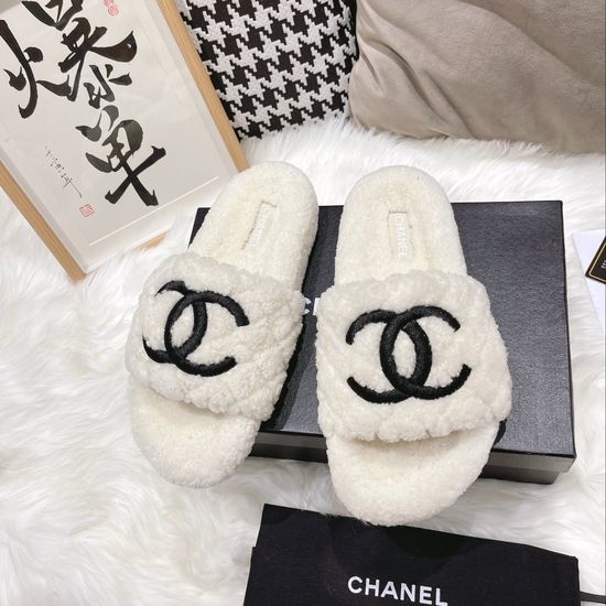 Chanel 3D Embroidered Lamb Wool Anti-slip Warm Slippers