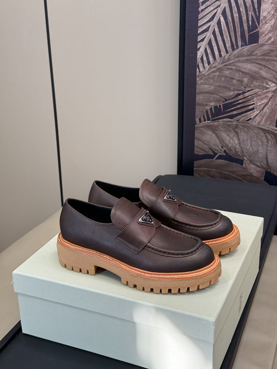 Prada Cowhide Comfortable Triangle Logo Loafers