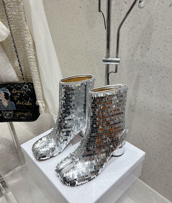 Maison Margiela Classic Split Toe Comfortable Casual Ankle Boots