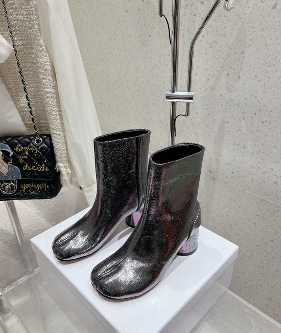 Maison Margiela Classic Split Toe Comfortable Casual Ankle Boots