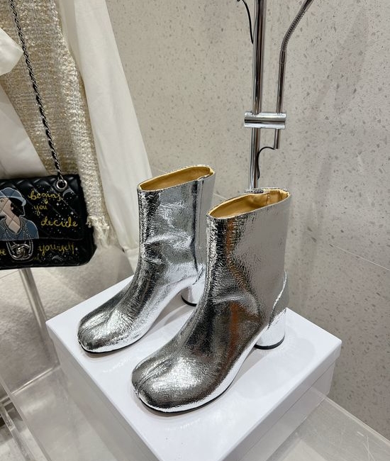 Maison Margiela Classic Split Toe Comfortable Casual Ankle Boots