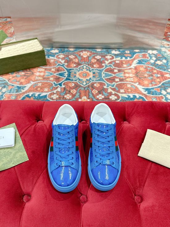 Gucci Classic Embroidered Low Top Casual Daily Comfort Sneakers