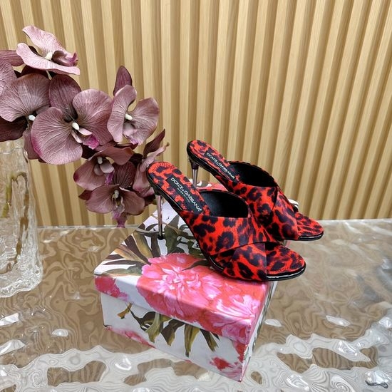 Dolce & Gabbana Retro Metal Heel Silk Slides with Exquisite Craft Details
