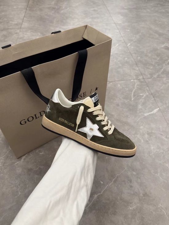 Golden Goose Vintage Distressed Casual Sneakers with Silver Star Accent
