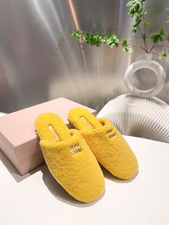 Miu Miu Slip On Closed Toe Mules Soft Lining Comfortable Casual