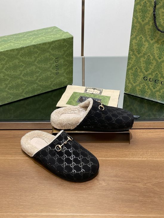 Gucci Embossed Suede Wool Lined Horsebit Platform Mules