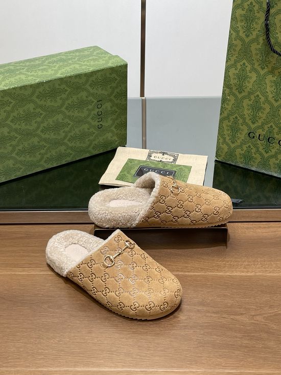 Gucci Embossed Suede Wool Lined Horsebit Platform Mules