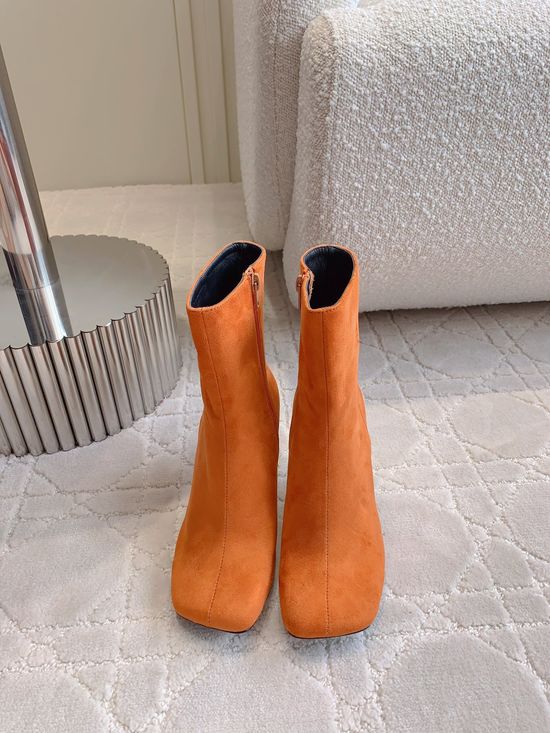 Ferragamo Sculpted Heel Leather Ankle Boots with Premium Sole