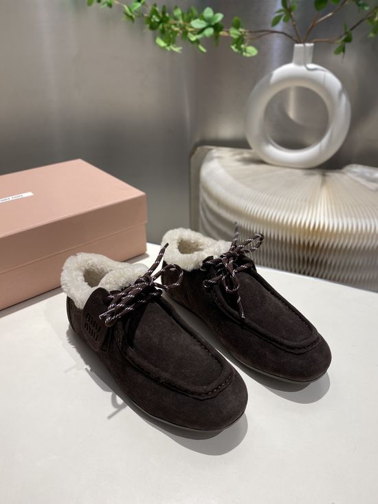Miu Miu Distressed Leather Lace-Up Loafers Soft Lining Casual Daily Shoes