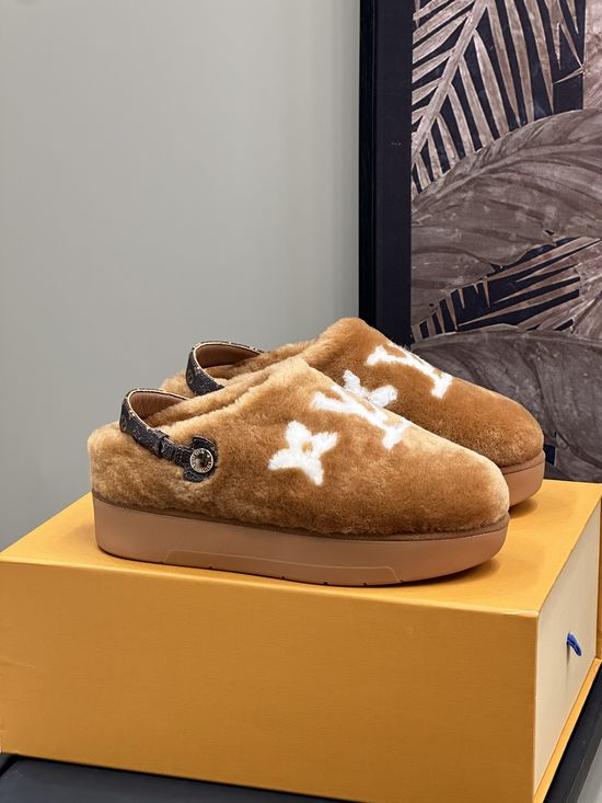 Louis Vuitton Fuzzy Platform Clogs Shearling Lined Warm Slip On Footwear