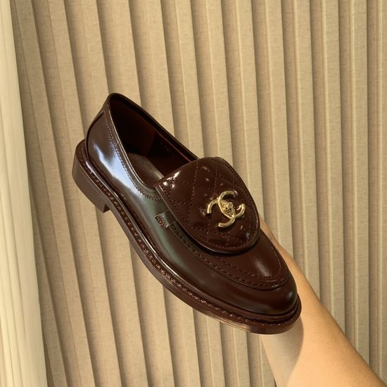 Chanel Elegant Genuine Leather Dress Shoes with Decorative Buckle