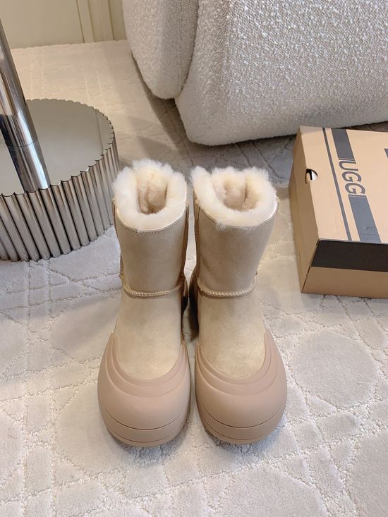 UGG Classic Warm Sheepskin Snow Boots