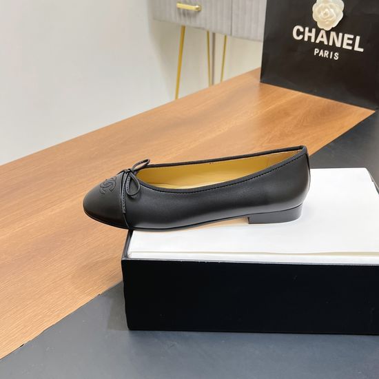 Chanel Two-tone Leather Slingback Ballet Flats with Real Leather Sole
