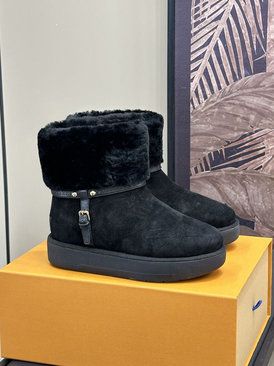 Louis Vuitton Fuzzy Lined Platform Ankle Boots Warm Comfort Footwear