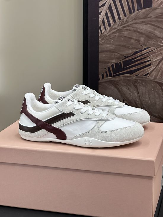Miu Miu Minimalist Lightweight Sole Fashion Casual Sneakers