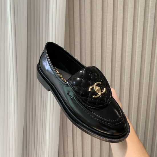Chanel Elegant Genuine Leather Dress Shoes with Decorative Buckle