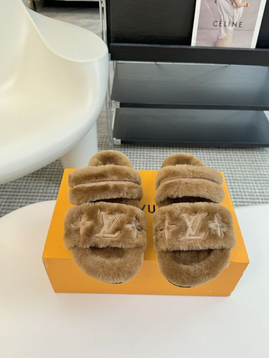 Louis Vuitton Cozy Wool Fuzzy Slippers Anti Slip Rubber Sole