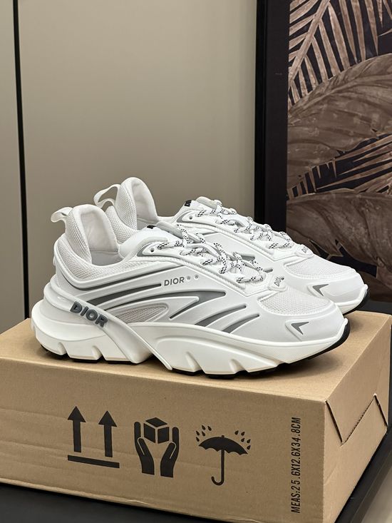 Christian Dior Retro Futuristic Breathable Running Sneakers Stylish Comfortable
