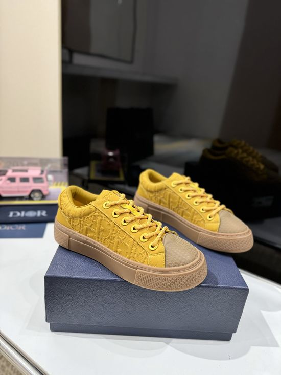 Christian Dior Embroidered Logo Canvas Casual Sneakers Premium Version