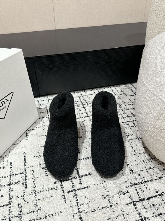 Prada Fuzzy Fleece Warm Snow Boots Comfortable Soft Sole