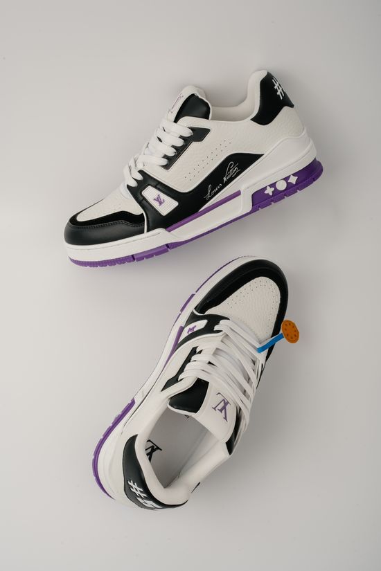 Louis Vuitton Leather Low-top Casual Sneakers with Anti-yellow Edge
