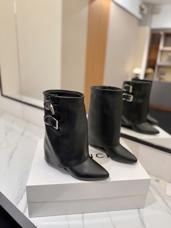 Givenchy Cowhide Knee High Heel Boots With Logo Buckle