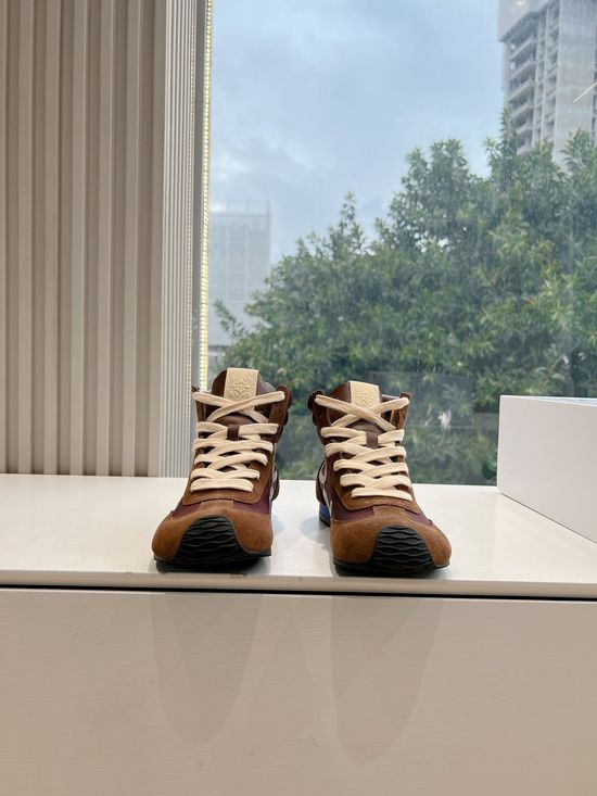 Loewe Comfortable Casual Shoes with Textured Upper
