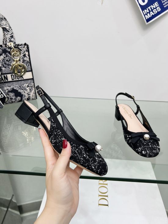 Christian Dior Embroidered Pearl Buckle Low Heel Ballet Flats
