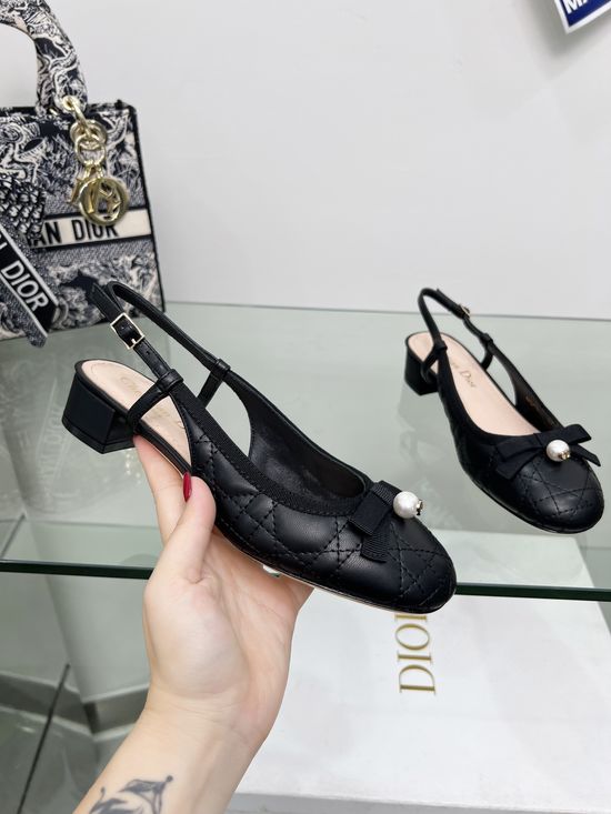 Christian Dior Embroidered Pearl Buckle Low Heel Ballet Flats